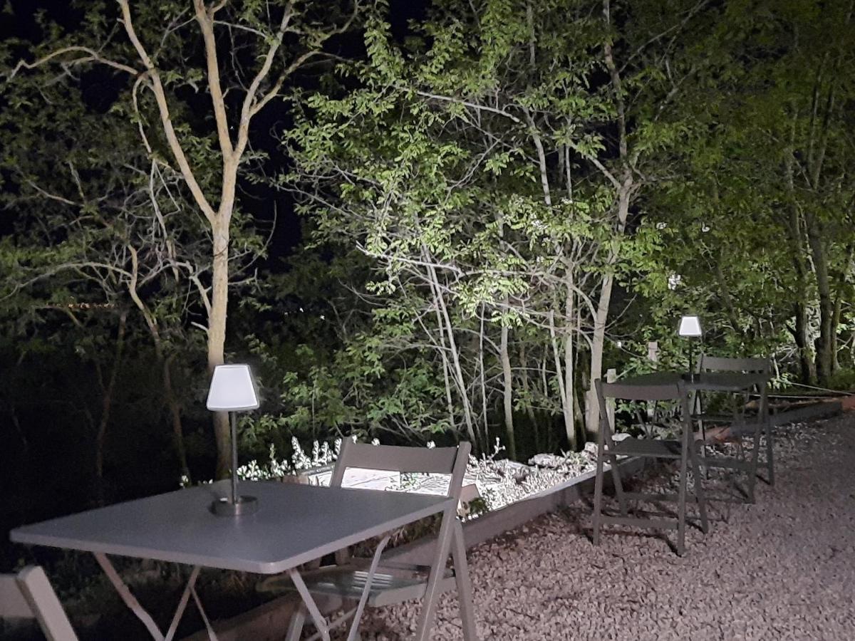 Tuffudesu Experience (Adults Only) Bed & Breakfast Osilo Eksteriør bilde