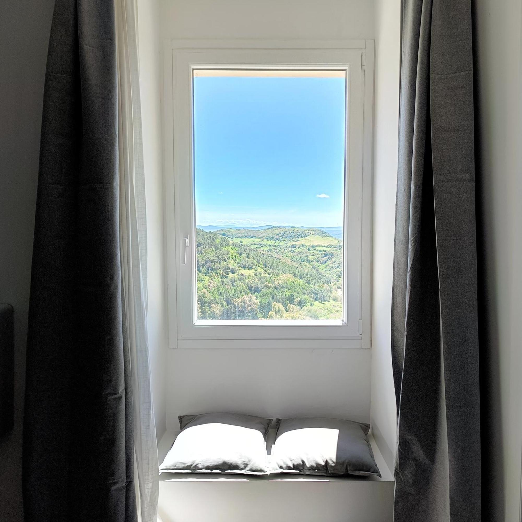 Tuffudesu Experience (Adults Only) Bed & Breakfast Osilo Rom bilde