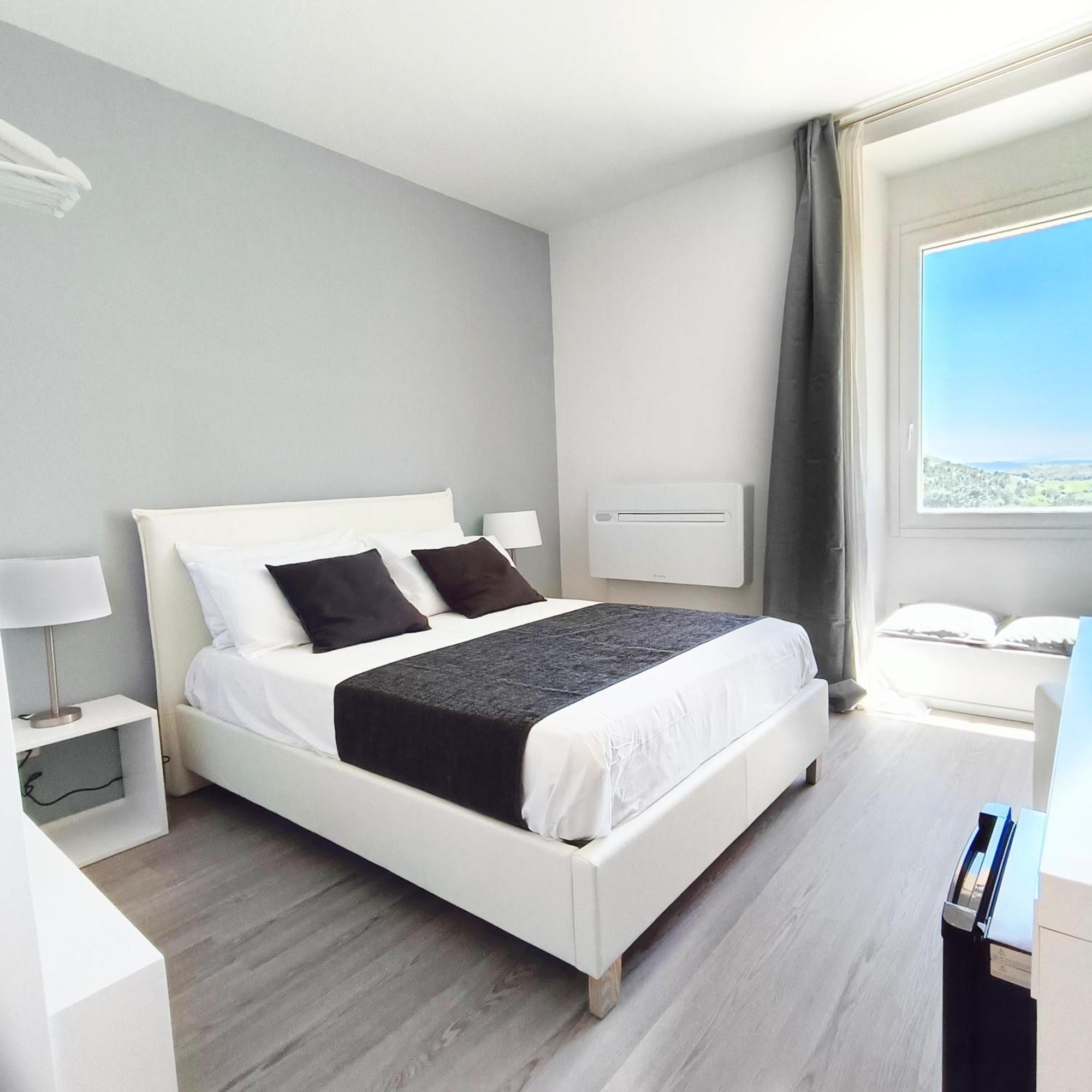 Tuffudesu Experience (Adults Only) Bed & Breakfast Osilo Rom bilde